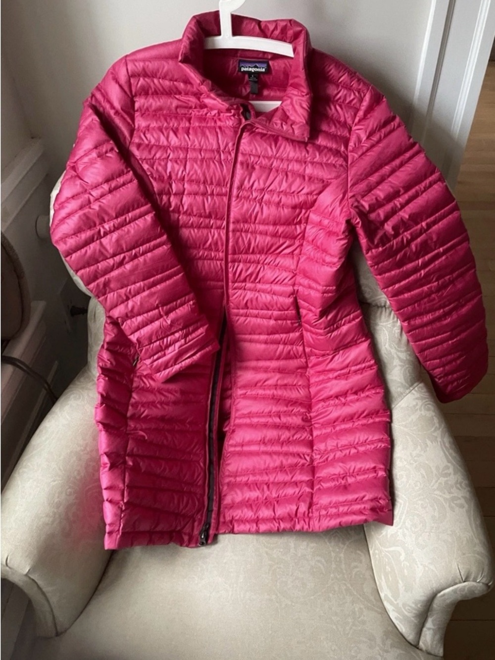Women’s Patagonia Zip Up  Parka Jacket Quilted Goose Down Sz L